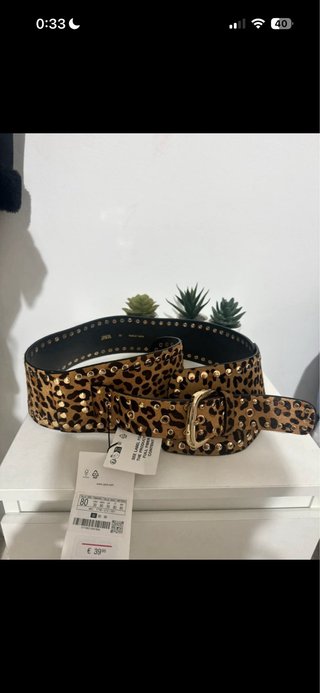 Cinturón Zara Leopardo Tachuelas Dorado