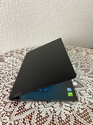 Ordenador portátil lenovo ideapad i5 8 Generación.