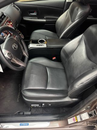 Toyota Prius+ 2018