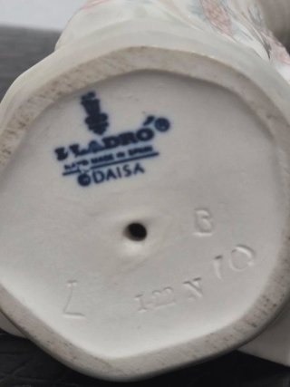 LLADRÓ VALENCIANITA 01004841 Porcelana