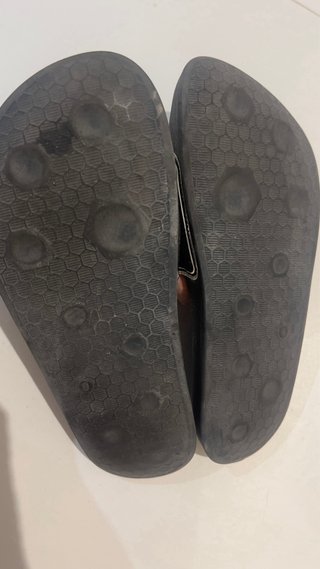 Chanclas Puma