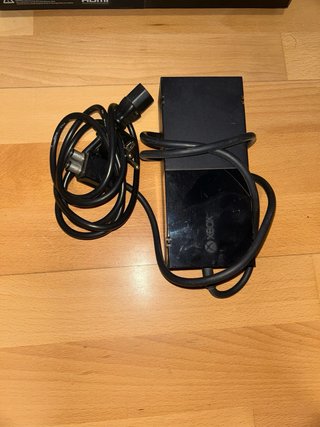 Xbox One 500GB + 2 Mandos + Juegos