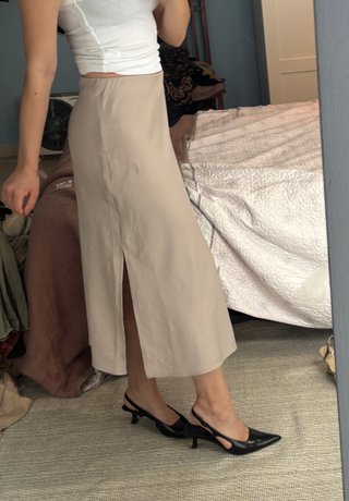 Falda midi satinada elegante Talla XS