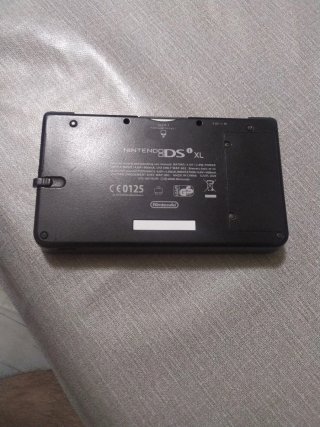Nintendo DS XL Edición Super Mario Bros 25
