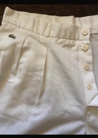 Pantalones cortos blancos Lacoste.perfecto estado