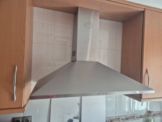 Campana extractora de cocina moderna