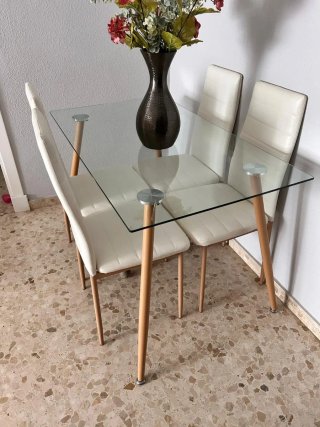 Mesa Comedor Cristal , imitación madera