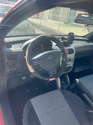 Opel Tigra 2005