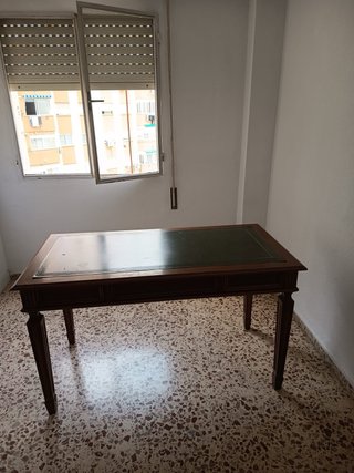 Escritorio estilo inglés madera y piel