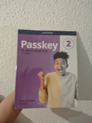 Libro Inglés Passkey Student's Book 2 Bach