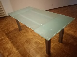 Mesa de comedor grande cristal y metal