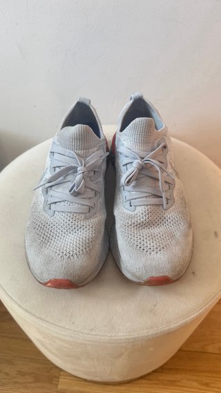 Nike Epic React Flyknit Gris Naranja