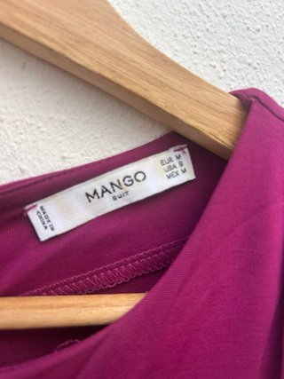 Vestido morado sin mangas
