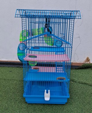 Jaula para hámster con accesorios