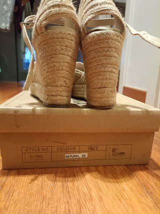 Cuñas esparto Corina beige talla 38