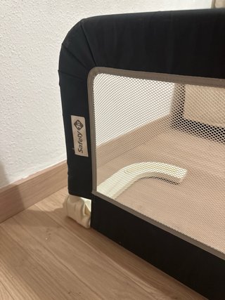 Barrera de seguridad para cama infantil