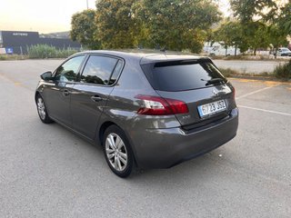 Peugeot 308 2016