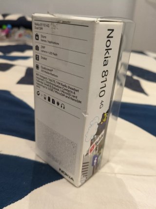 Nokia 8110 4G Negro