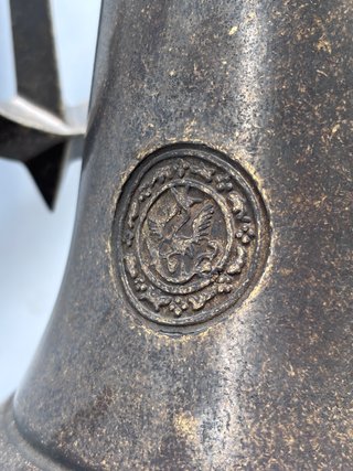 Campana bronce antigua grande entrada