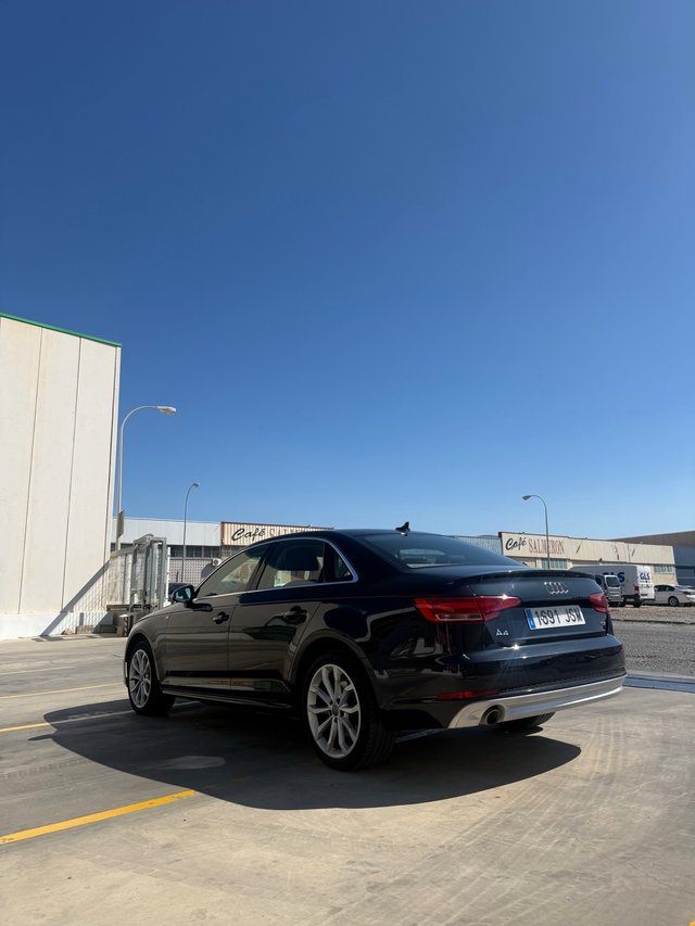 Audi A4 2016