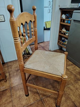 Mesa cocina extensible + 6 sillas madera