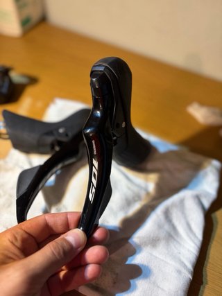 Grupo de carretera Shimano 105 mecánico de 12v.