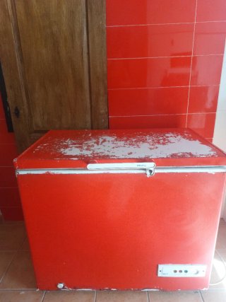 Congelador Arcon Rojo