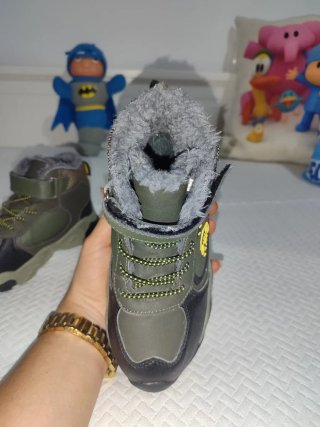 Botas niño talla 32