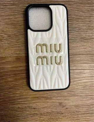 Custodia iPhone 15 Pro Miu Miu