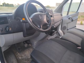 Mercedes-Benz Sprinter 2011