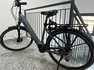 Bicicleta Eléctrica BH ATOM City Wave TS System