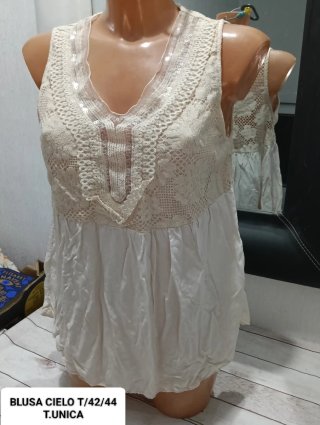 Blusa de encaje beige/talla única 42/44