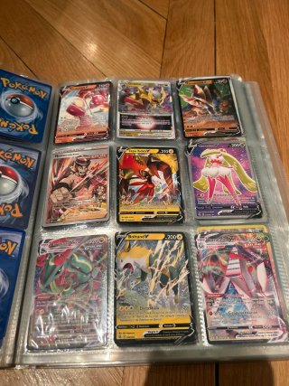 Cartas Pokémon Doradas V VMAX