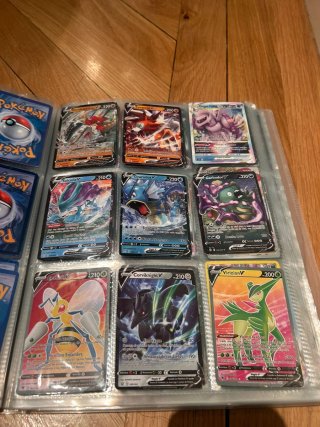 Cartas Pokémon Doradas V VMAX