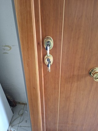 Puerta blindada acorazada