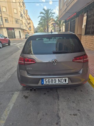 Volkswagen Golf 2014