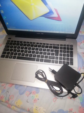 Portátil Asus Negro