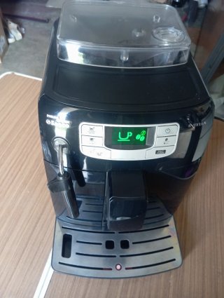 Macchina caffè automatica Saeco Intelia