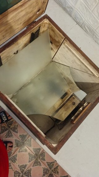 Prensa de contacto fotográfica.