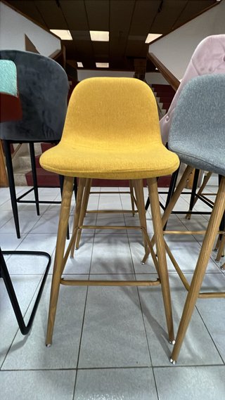 Taburetes Andreu World Beige/Gris