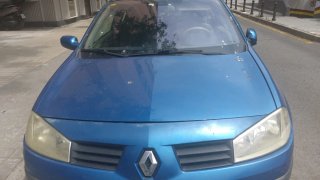 Renault Megane  dinamique  2003