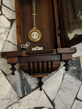 Orologio a pendolo vintage funzionante