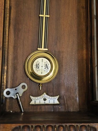 Orologio a pendolo vintage funzionante