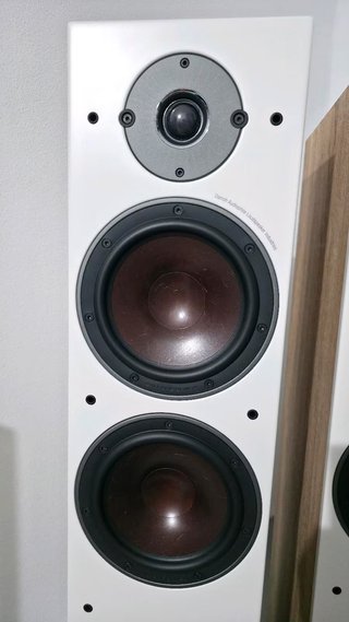 Altavoces DALI Oberon 7