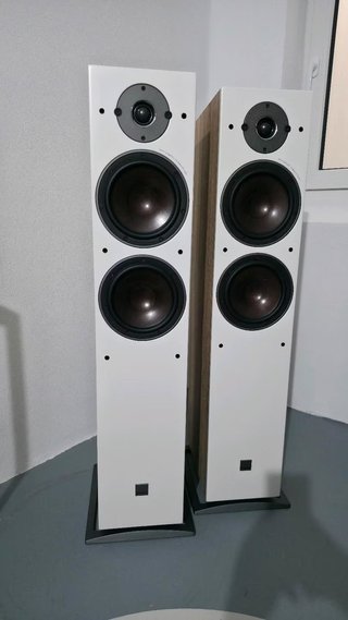 Altavoces DALI Oberon 7