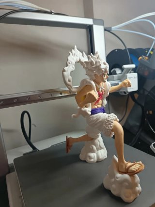 Figura Luffy Gear 5