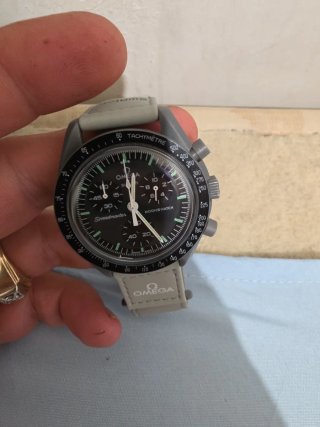 Omega x Swatch MoonSwatch Negro Gris