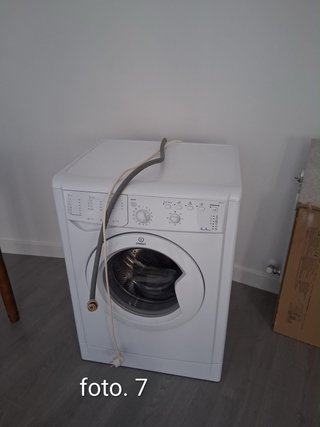 Lavadora Indesit WN845