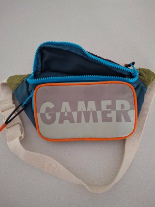 Riñonera Gamer con bolsillo frontal