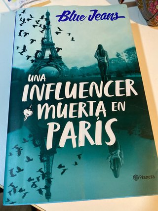 Una influencer muerta en Paris